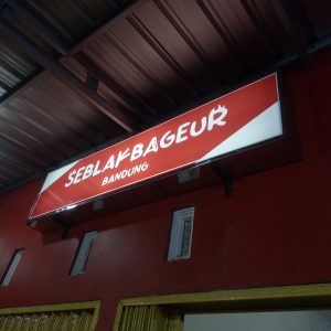 Neon Box Seblak Bageur